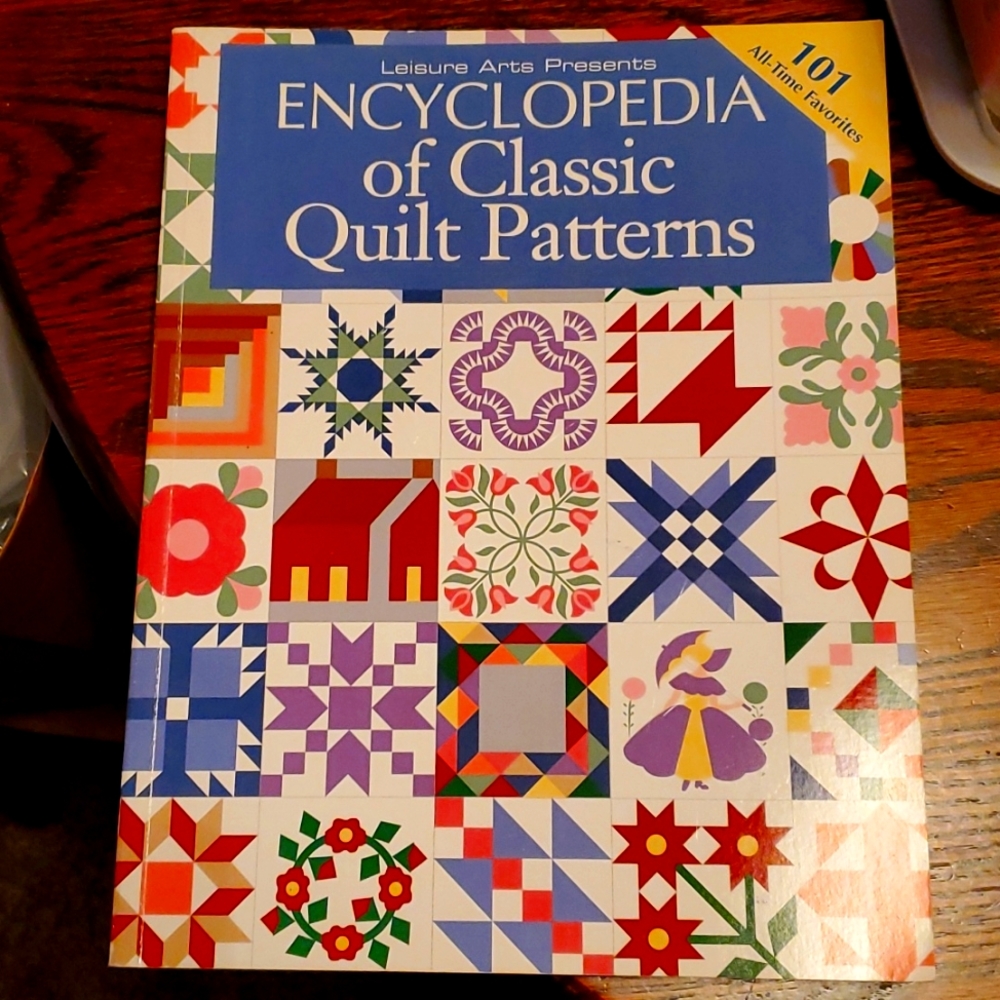 Encyclopedia of Classic Quilt Patterns book